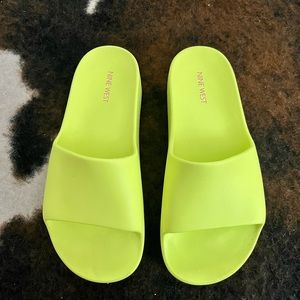 Nine West Rubber Slides